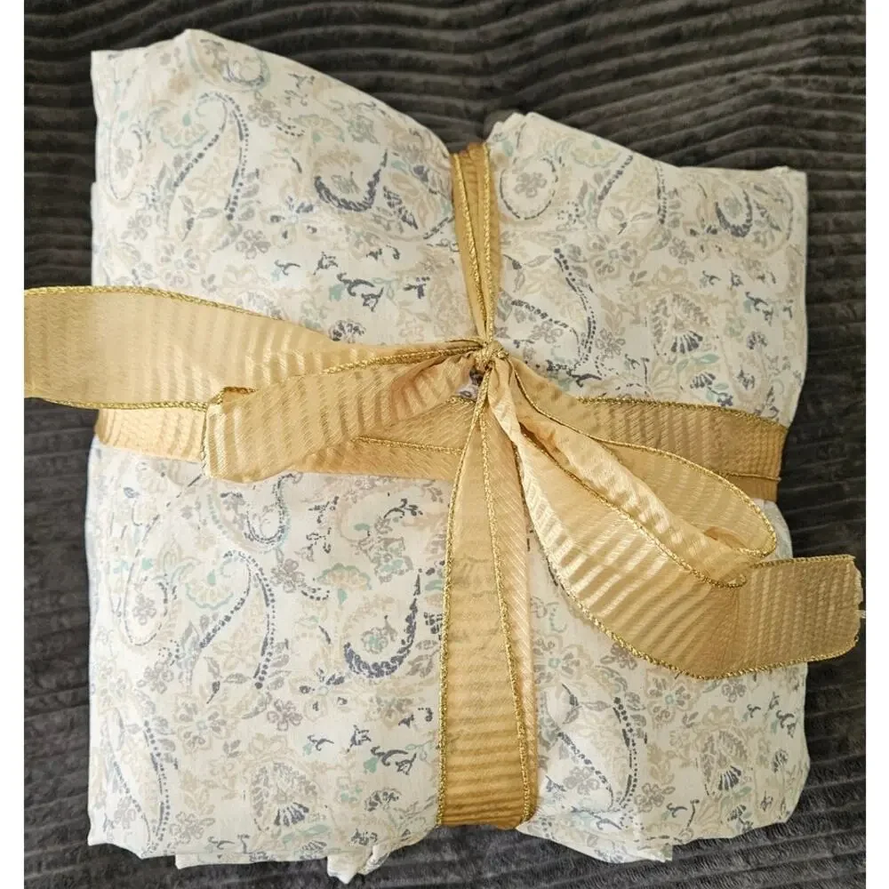 Charisma Queen 6 Piece Sheet Set Paisley creme blue NEW UNBOXED